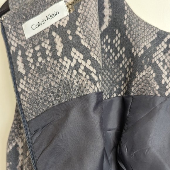 Calvin Klein Sheath Dress - Snakeskin Sleek Belt Silver Grey Fitted Slit Size 6 - Picture 14 of 15